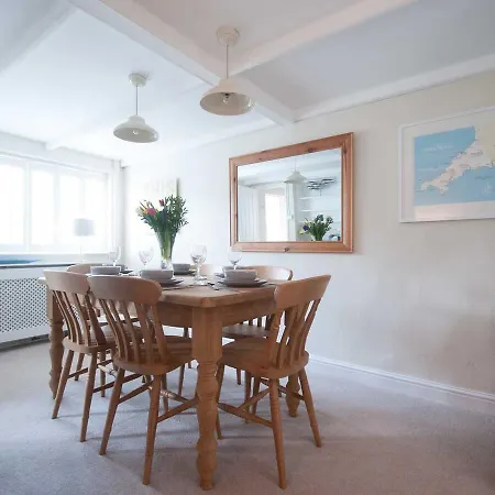 Holiday home Rowan Cottage, Cubert