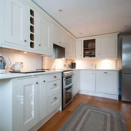 Rowan Cottage, Holiday home *